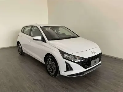 Nuova Hyundai i20 90 CV (66 kW) 2026 Atlaswhite Utilitaria