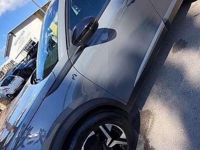 Usata Peugeot 2008 Allure 101 CV (74 kW) 2024 Grigio SUV