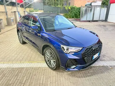 Usata Audi Q3 Sportback Business Plus 150 CV (110 kW) 2021 Blu/azzurro SUV