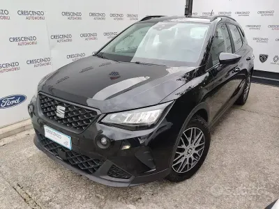 Käytetty Seat Arona 90 HP (66 kW) 2022 Musta Katumaasturi