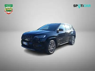 Gebraucht Jeep Compass Summit 131 PS (96 kW) 2025 Schwarz SUV