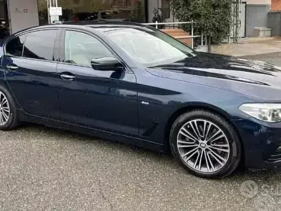 Usata BMW 520 Sport Line 190 CV (139 kW) 2019 Bluazzurro Berlina
