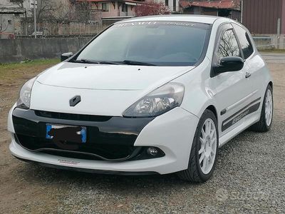 Usata Renault Clio II R.S. 200 CV (147 kW) 2009 Berlina