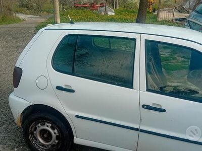 Usata VW Polo Comfortline 64 CV (47 kW) 1999 Bianco Berlina