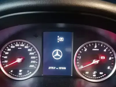 Usata Mercedes GLC220 194 CV (142 kW) 2019 Nero SUV