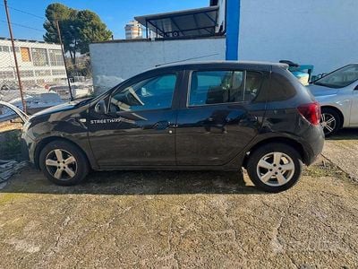 Usata Dacia Sandero 75 CV (55 kW) 2018 Nero Berlina