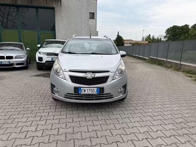Begagnad Chevrolet Spark LS 81 HK (59 kW) 2011 Silver Halvkombi
