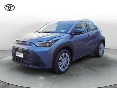 Nuova Toyota Aygo X 116 CV (85 kW) 2026 Grigio SUV