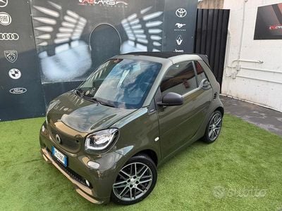Usata Smart ForTwo Cabrio Brabus 108 CV (79 kW) 2017 Verde Cabrio