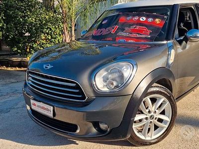 Occasion Mini Cooper D Countryman 111 ch (81 kW) 2014 Gris SUV