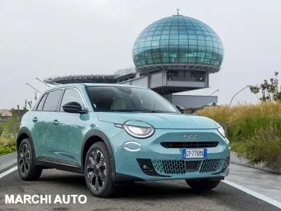 Usata Fiat 600 La Prima 101 CV (74 kW) 2023 Arancione SUV