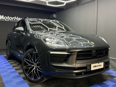Usata Porsche Macan 265 CV (194 kW) 2023 Grigio SUV