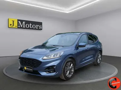 Usata Ford Kuga ST-Line 120 CV (88 kW) 2024 Metallizzato SUV
