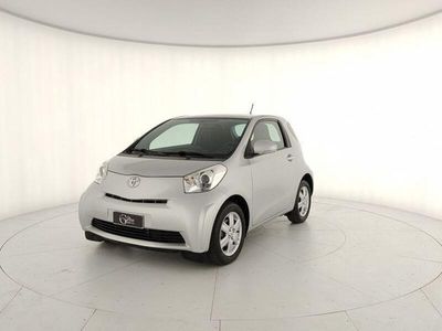 Toyota iQ