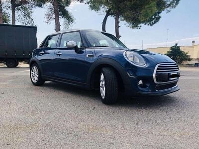Usata Mini Cooper D Business 116 CV (85 kW) 2015 Blu/azzurro Utilitaria