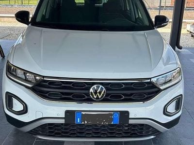 Usata VW T-Roc Life 116 CV (85 kW) 2022 SUV