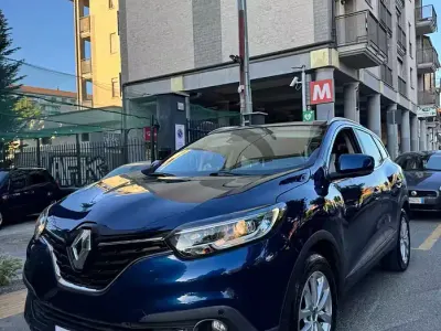Usata Renault Kadjar 131 CV (96 kW) 2016 Bluazzurro SUV