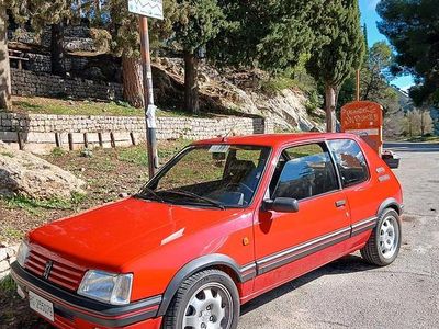 Rosso Usata 1987 Peugeot 205 GTi Berlina | 27.000 €