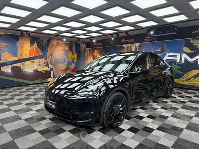 Usata Tesla Model Y Performance 392 kW (534 CV) 2023 Nero SUV
