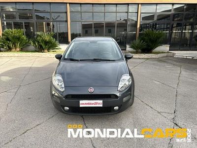 Usata Fiat Punto Street 95 CV (69 kW) 2018 Gray Berlina