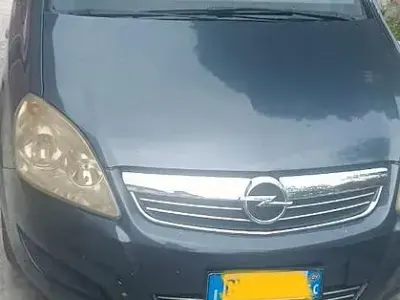 Usata Opel Zafira
