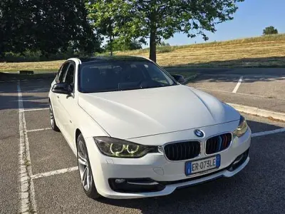 Usata BMW 320 Efficient Dynamics 184 CV (135 kW) 2013 Berlina