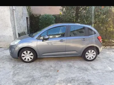 Usata Citroën C3 Attraction 60 CV (44 kW) 2010 Argento Berlina