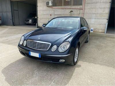 Mercedes E270