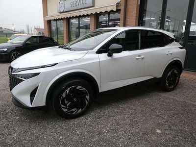 Nuova Nissan Qashqai N-Connecta 158 CV (116 kW) 2025 White pearl SUV