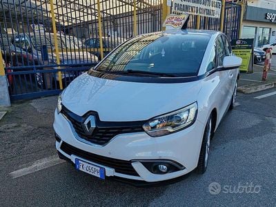 Usata Renault Scénic IV Zen 110 CV (80 kW) 2017 Bianco Monovolume