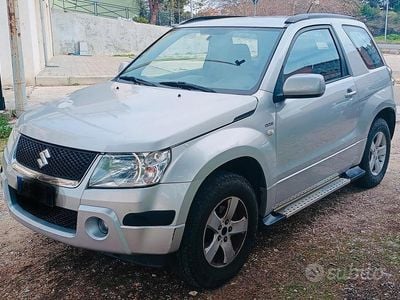 Usata Suzuki Vitara 2008 Grigio SUV