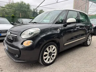 Usata Fiat 500L Lounge 105 CV (77 kW) 2013 Grigio Monovolume