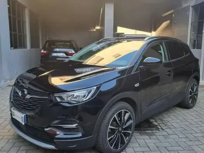 Usata Opel Grandland X Elegance 204 CV (150 kW) 2021 Nero SUV