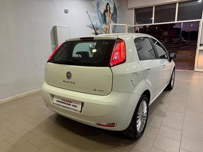 Usata Fiat Punto Pop 75 CV (55 kW) 2012 Bianco Furgone