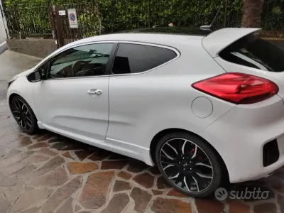 Usata Kia Ceed GT 204 CV (150 kW) 2013 Bianco Utilitaria