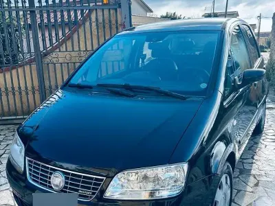 Usata Fiat Idea 69 CV (50 kW) 2008 Nero Monovolume