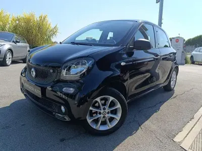 Usata Smart ForFour Passion 71 CV (52 kW) 2018 Nero Utilitaria
