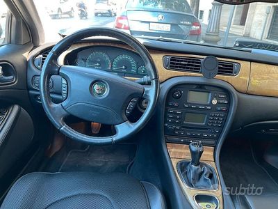 Usata Jaguar S-Type S 200 CV (147 kW) 2005 Grigio Berlina