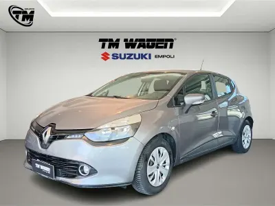 Usata Renault Clio IV Life 73 CV (53 kW) 2016 Grigio scuro Berlina