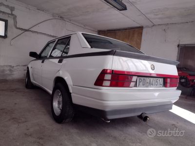 usata Alfa Romeo 75 1.6 ie