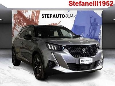 Usata Peugeot 2008 GT 110 CV (80 kW) 2021 Gris artense SUV