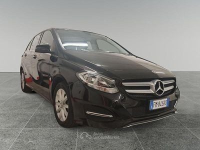 Usata Mercedes B160 Business 90 CV (66 kW) 2017 Nero Utilitaria
