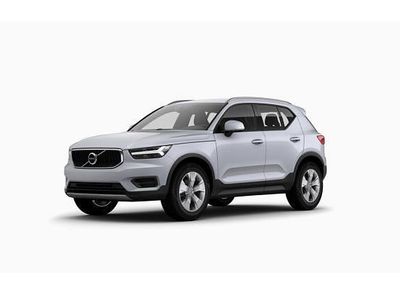 Usata Volvo XC40 Momentum 163 CV (119 kW) 2021 Nero SUV