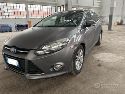 Usata Ford Focus 115 CV (84 kW) 2012 Grigio Station wagon
