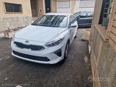 Usata Kia Ceed Sportswagon 140 CV (102 kW) 2020 Bianco Station wagon