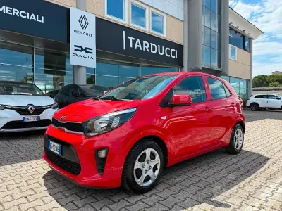 Usata Kia Picanto Urban 67 CV (49 kW) 2021 Rosso Utilitaria