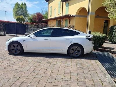 Usata Tesla Model 3 208 kW (283 CV) 2021 Bianco Berlina