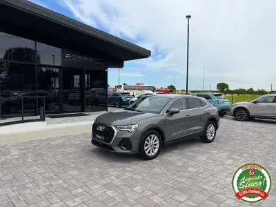 Usata Audi Q3 Sportback 150 CV (110 kW) 2019 Grigio SUV