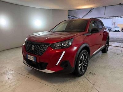 Rosso ultimate Usata 2023 Peugeot 2008 Allure SUV | 18.500 € (Buon prezzo)