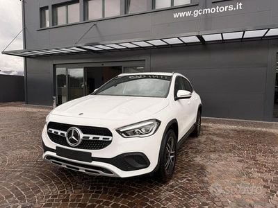 Usado Mercedes GLA200 Progressive 150 CV (110 kW) 2023 Blanco SUV